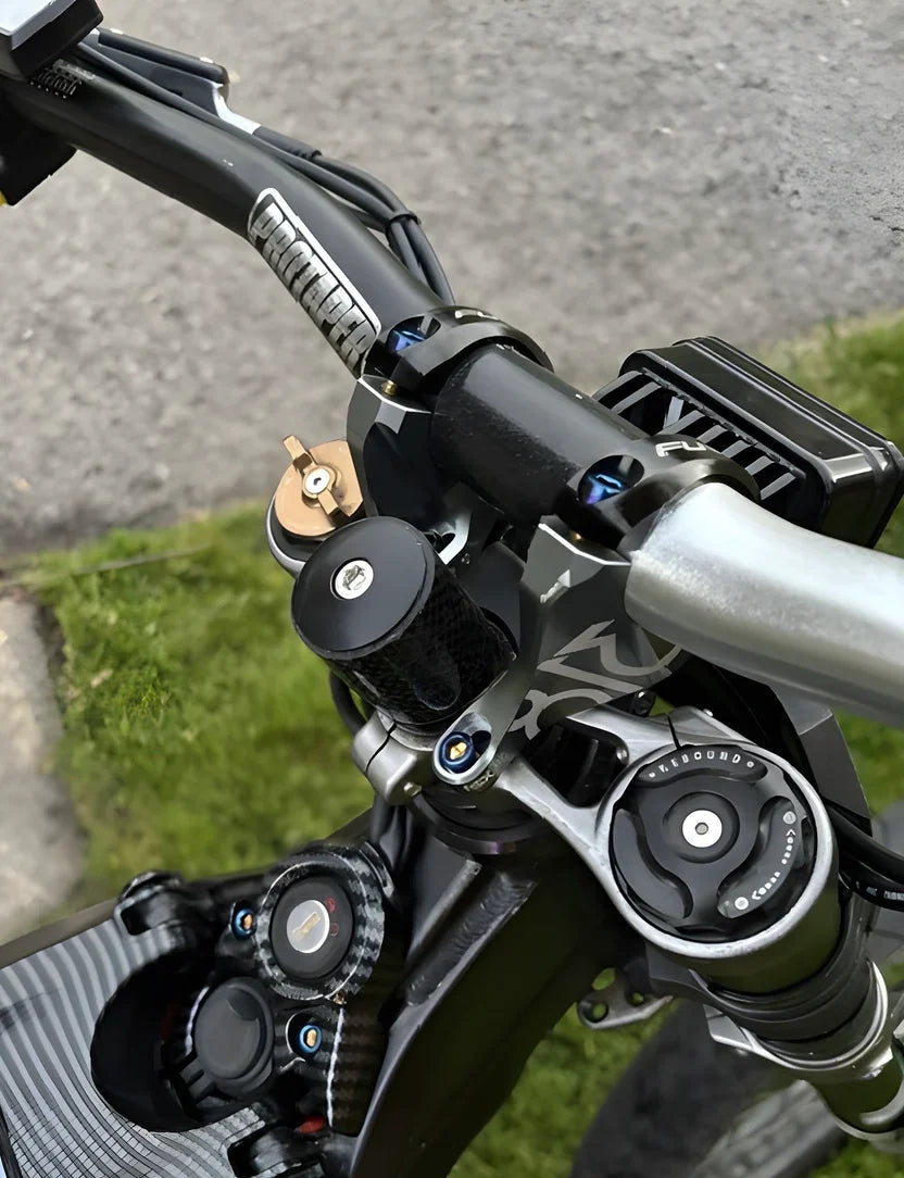Funn-Mount Titanium Bolts